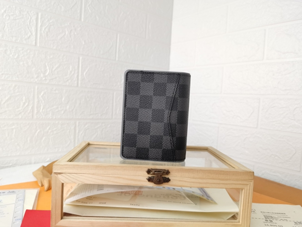 LVコピーウォレット角部分ディテール